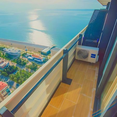 Black Sea Aparthotel Orbi City Batumi Esterno foto