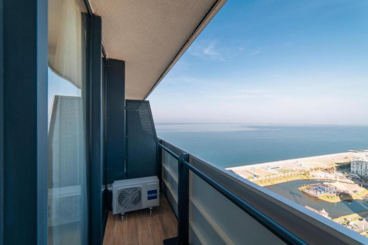 Black Sea Aparthotel Orbi City Batumi Esterno foto