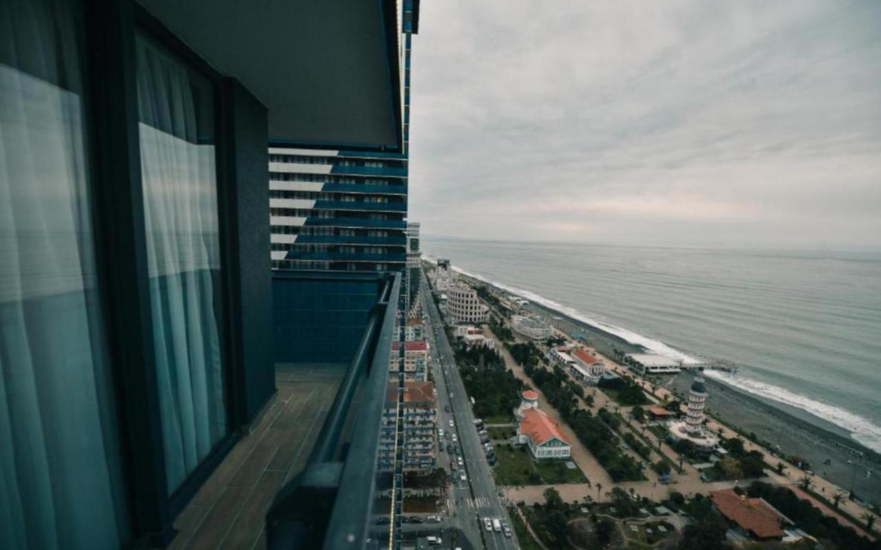 Black Sea Aparthotel Orbi City Batumi Esterno foto